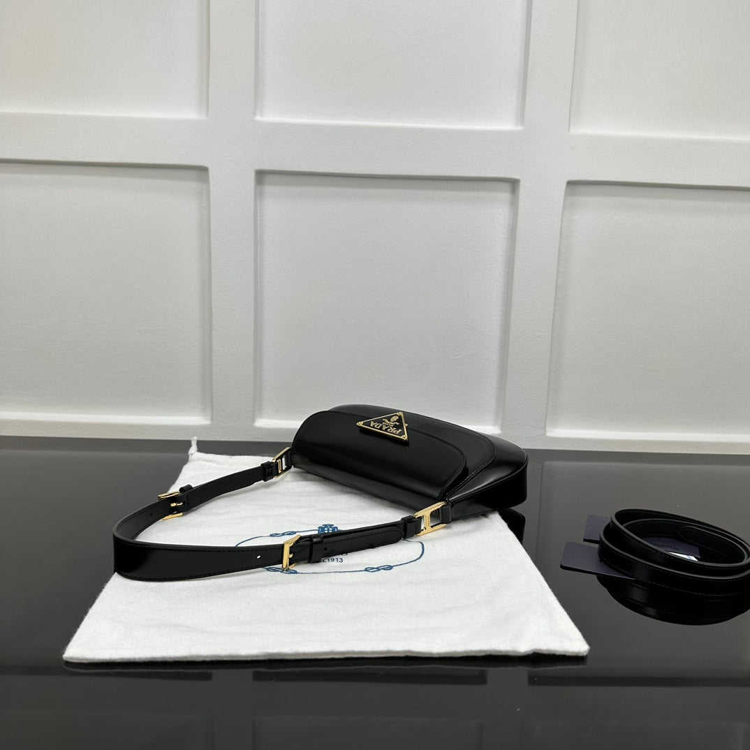 Prada 2026 Shoulder Bag 24cm Patent Leather