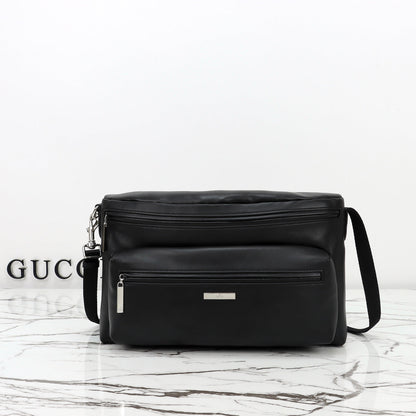 Gucci 2026 Tag Large Crossbody Bag Black Calfskin