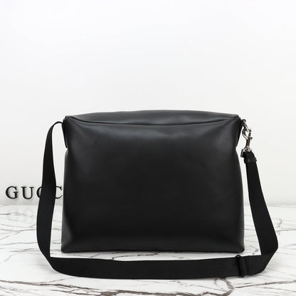 Gucci 2026 Tag Large Crossbody Bag Black Calfskin