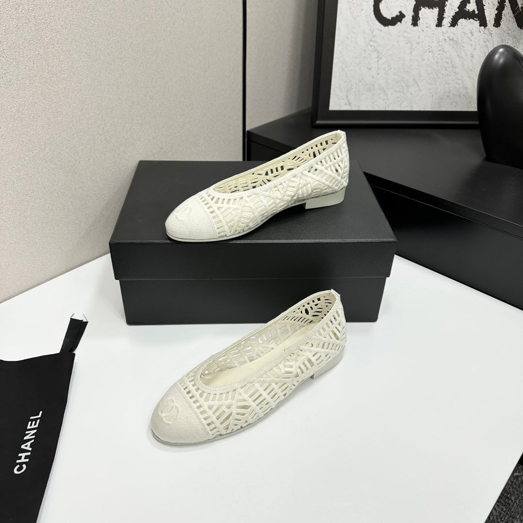 CC 26s Ballet Flats Canvas Leather