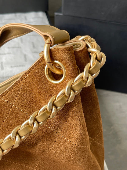 Chanel 2026 Hobo Beach Tote Bag 33cm Tan Suede