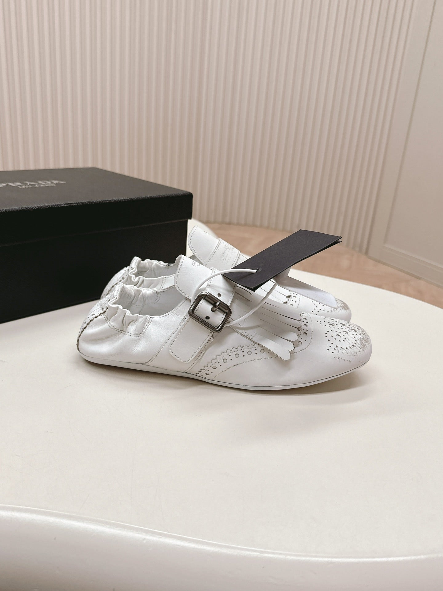 PRA 26S Ballet Flats White Calfskin 600586