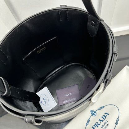 Prada 2026 Medium Bucket Bag 29cm Calfskin