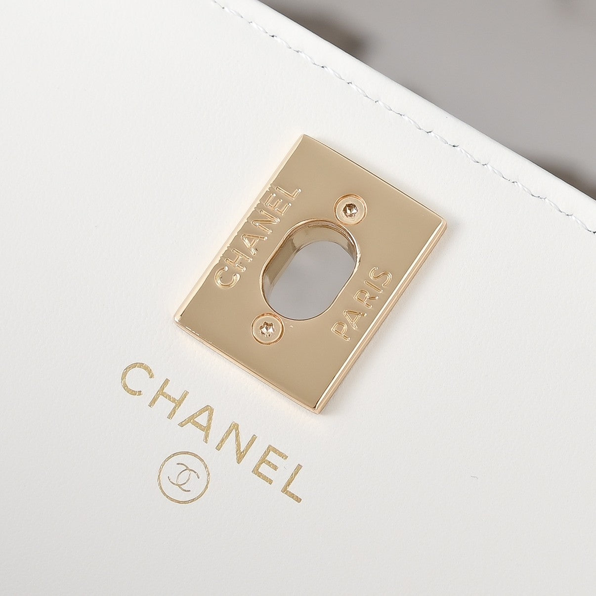 Chanel 2026 Gold Handle Bag 18.5cm Black and White Calfskin