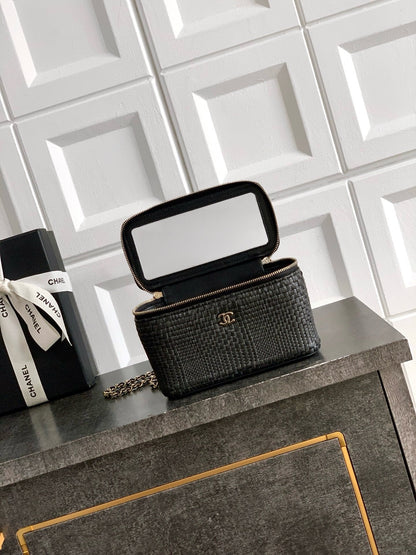 Chanel 2026 Box Bag 19.5cm Straw Leather 157109