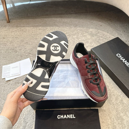 CC 26s Sneaker Burgundy Suede 647431