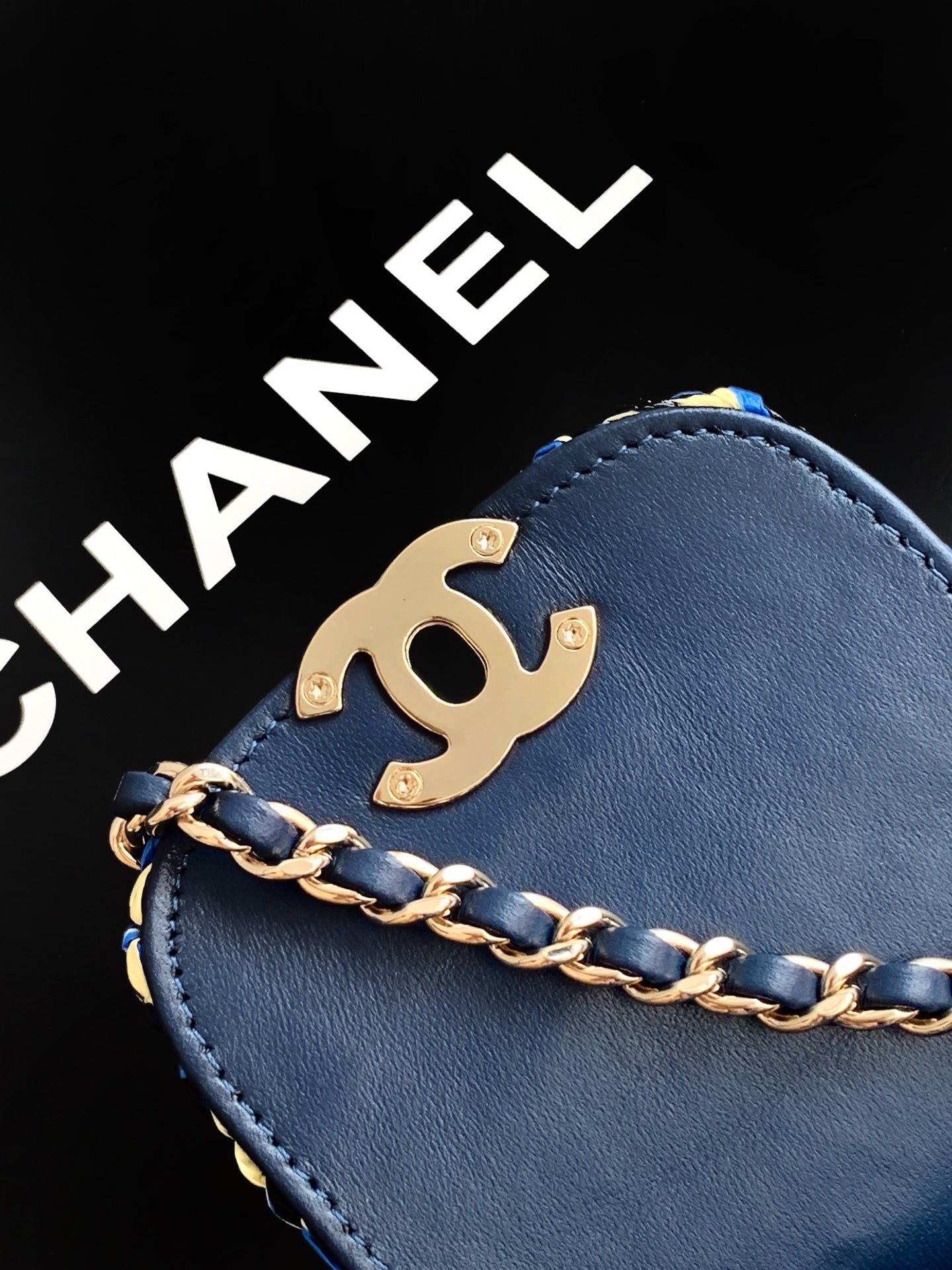 Chanel 2026 Bag 19cm Blue Black Yellow Raffia Leather