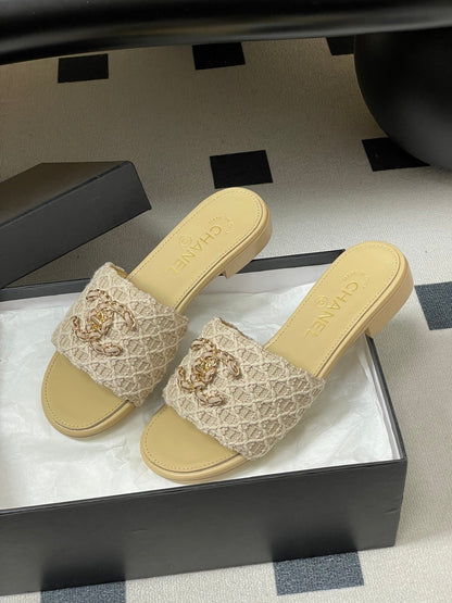 CC 26s Flat Slippers Beige Fabric Sheepskin 649490