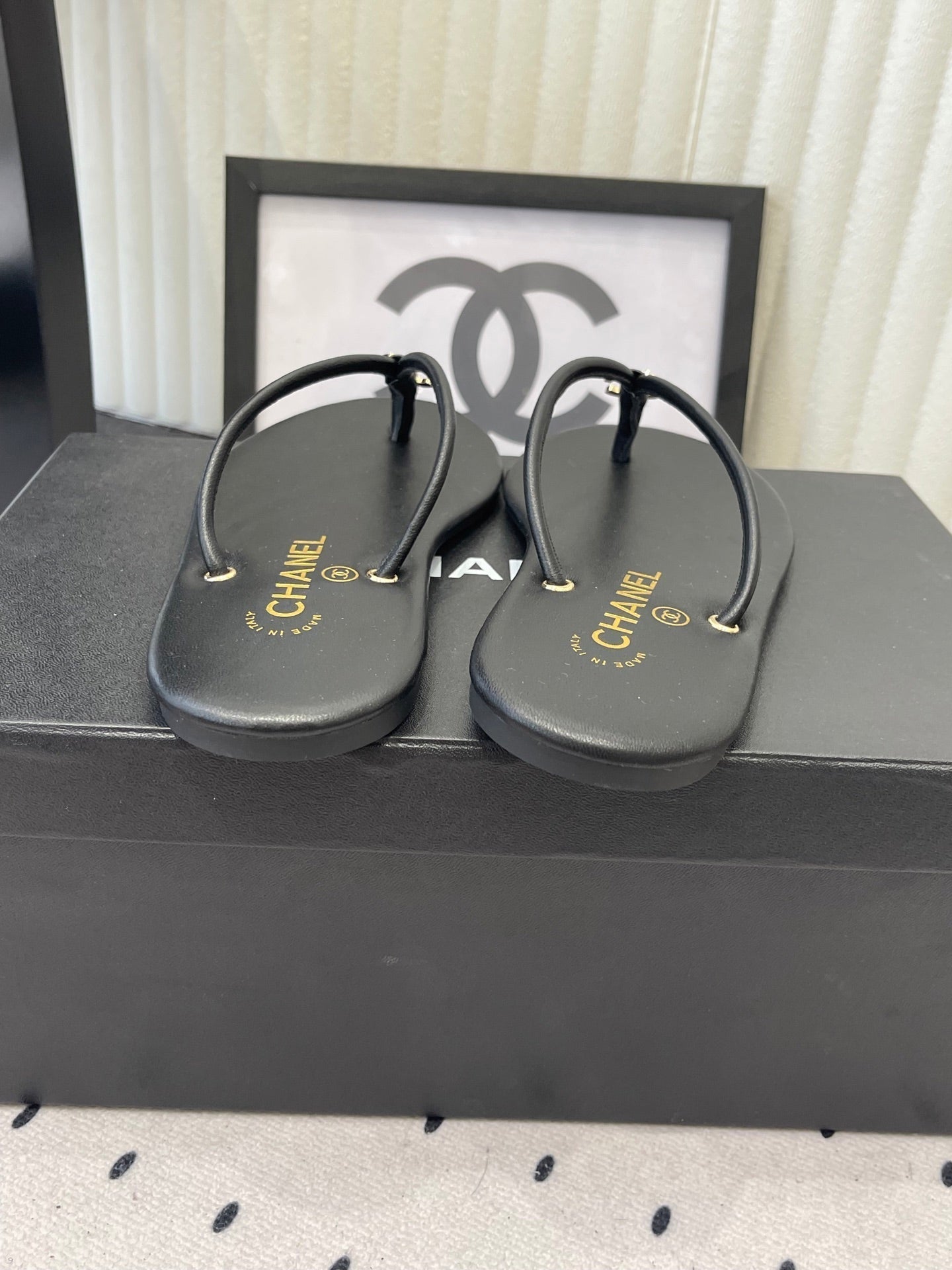 Chanel 2026 Thong Sandal Black Sheepskin 720044