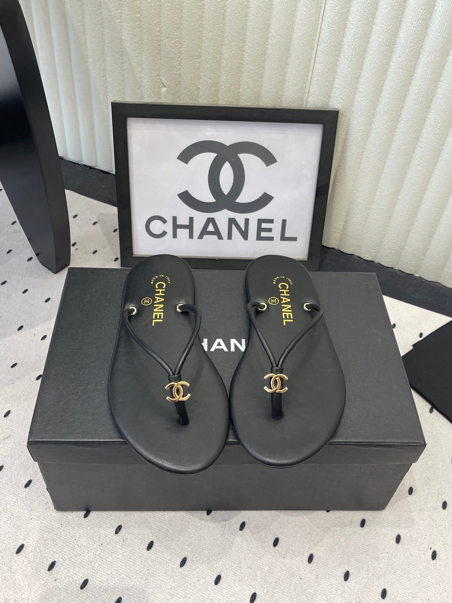 Chanel 2026 Thong Sandal Black Sheepskin 720044
